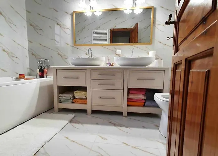 Semesterbostad Alexia's In *