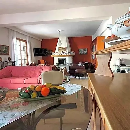 Alexia's In Prázdninový dům Volos