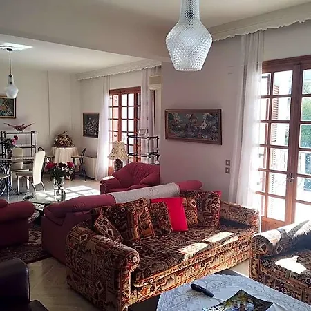 Alexia's In * Volos